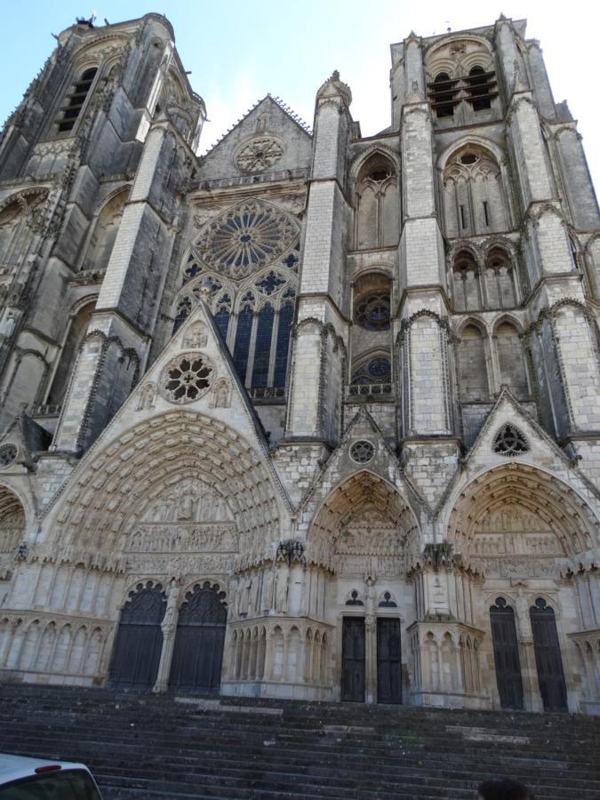 Appartement Coquet Centre Ville Filigrando Bourges Exteriér fotografie